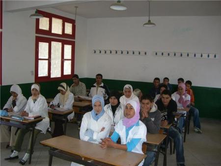 dans class 6éme annéé